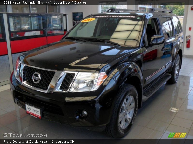 Super Black / Graphite 2011 Nissan Pathfinder Silver 4x4