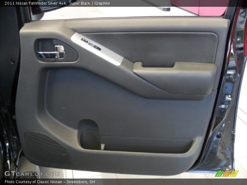 Super Black / Graphite 2011 Nissan Pathfinder Silver 4x4