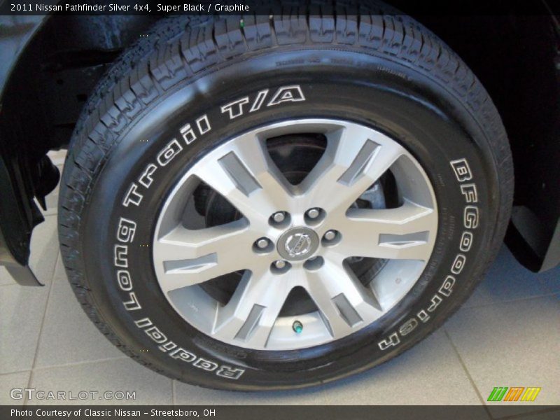 Super Black / Graphite 2011 Nissan Pathfinder Silver 4x4