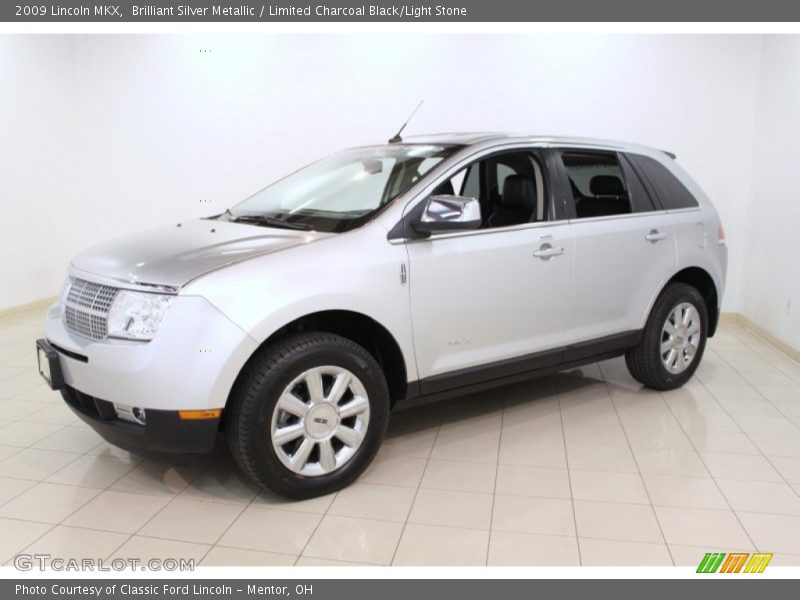 Brilliant Silver Metallic / Limited Charcoal Black/Light Stone 2009 Lincoln MKX