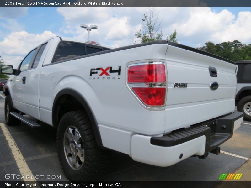 Oxford White / Black/Black 2009 Ford F150 FX4 SuperCab 4x4