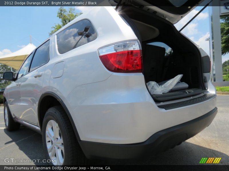 Bright Silver Metallic / Black 2012 Dodge Durango SXT