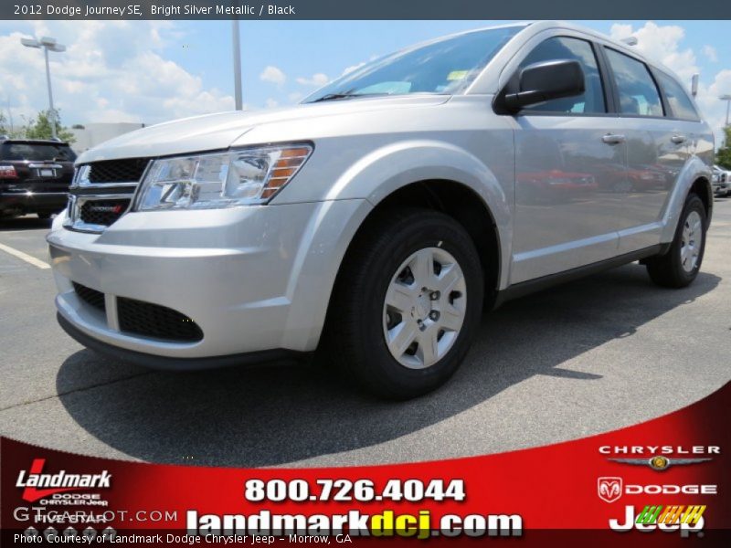 Bright Silver Metallic / Black 2012 Dodge Journey SE