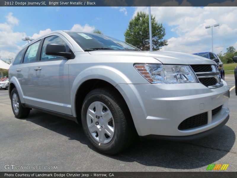 Bright Silver Metallic / Black 2012 Dodge Journey SE