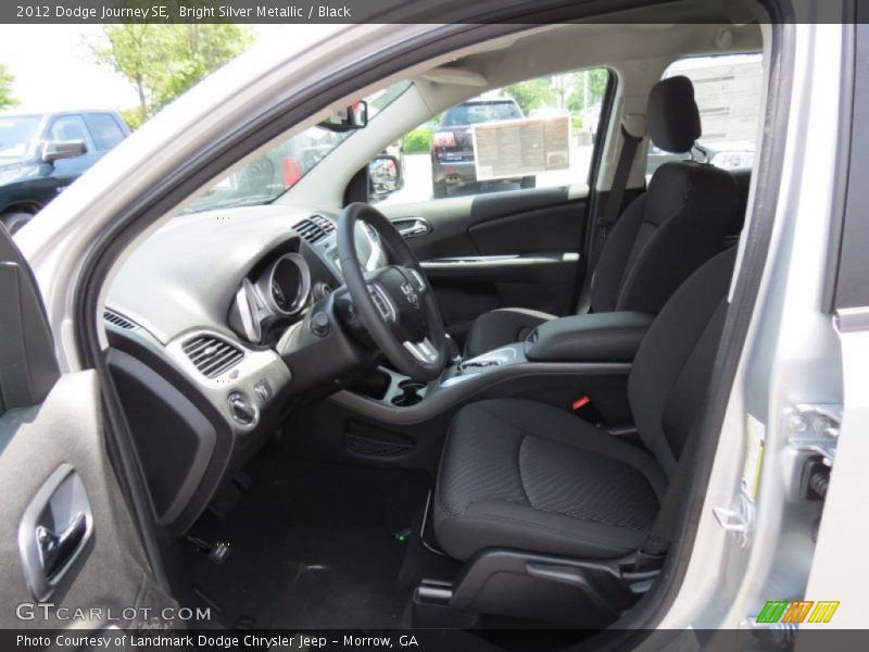 Bright Silver Metallic / Black 2012 Dodge Journey SE