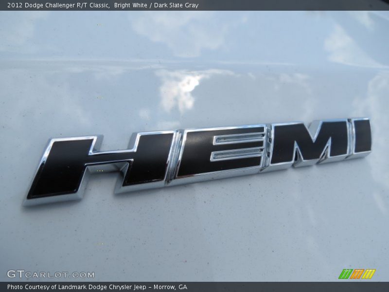 Bright White / Dark Slate Gray 2012 Dodge Challenger R/T Classic