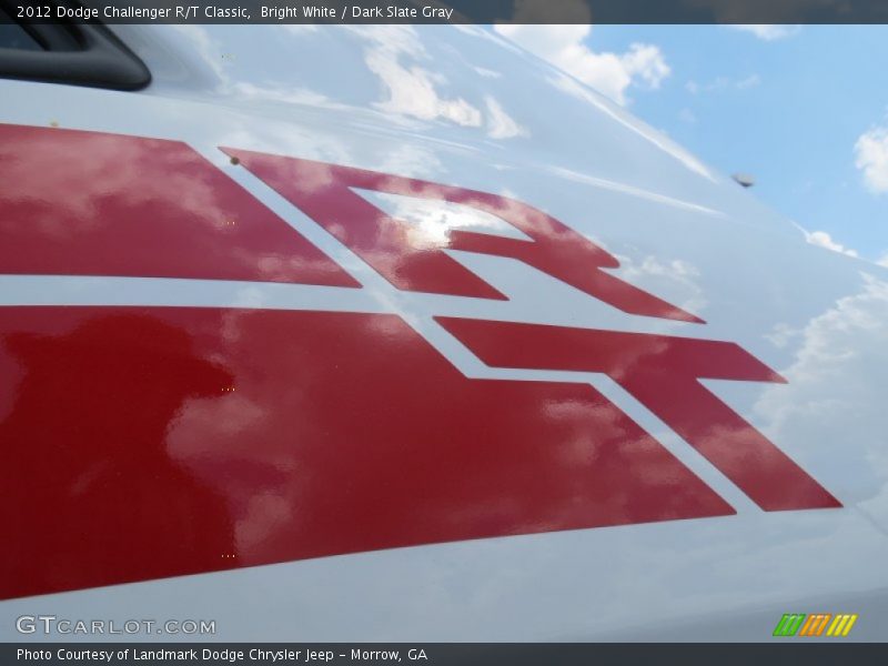 Bright White / Dark Slate Gray 2012 Dodge Challenger R/T Classic