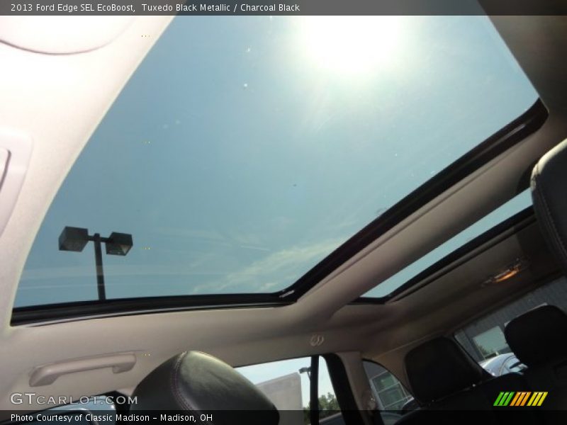 Sunroof of 2013 Edge SEL EcoBoost