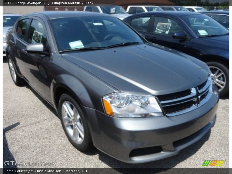 Tungsten Metallic / Black 2012 Dodge Avenger SXT