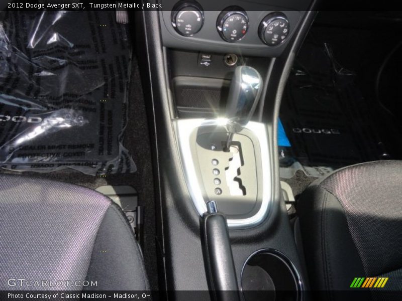 Tungsten Metallic / Black 2012 Dodge Avenger SXT