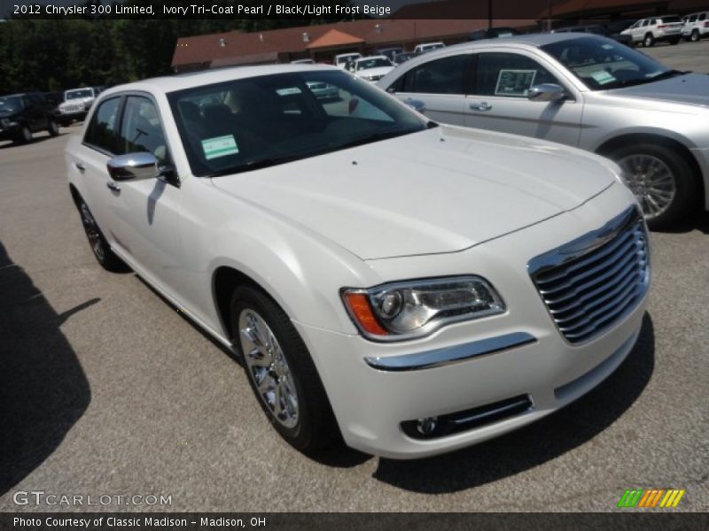 Front 3/4 View of 2012 300 Limited