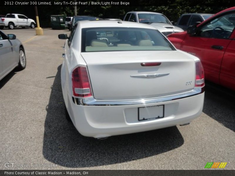 Ivory Tri-Coat Pearl / Black/Light Frost Beige 2012 Chrysler 300 Limited