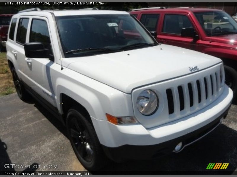 Bright White / Dark Slate Gray 2012 Jeep Patriot Altitude