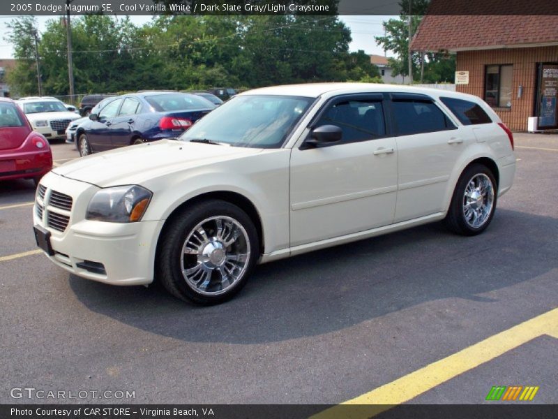 Cool Vanilla White / Dark Slate Gray/Light Graystone 2005 Dodge Magnum SE