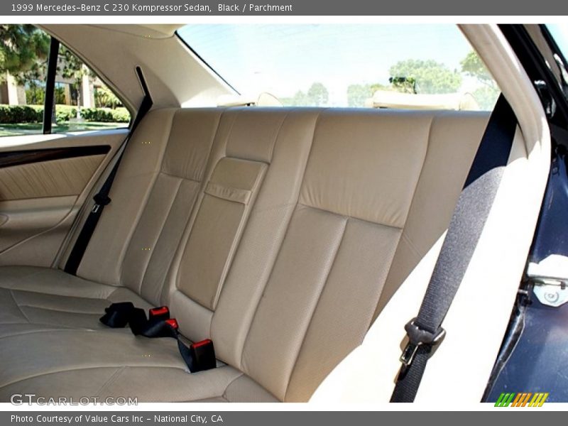Black / Parchment 1999 Mercedes-Benz C 230 Kompressor Sedan