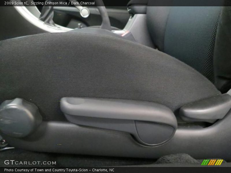 Sizzling Crimson Mica / Dark Charcoal 2009 Scion tC