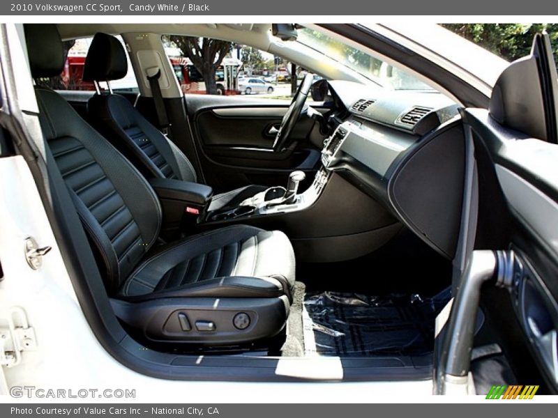 Candy White / Black 2010 Volkswagen CC Sport