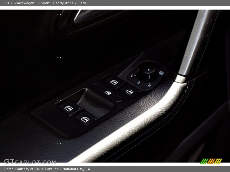 Candy White / Black 2010 Volkswagen CC Sport