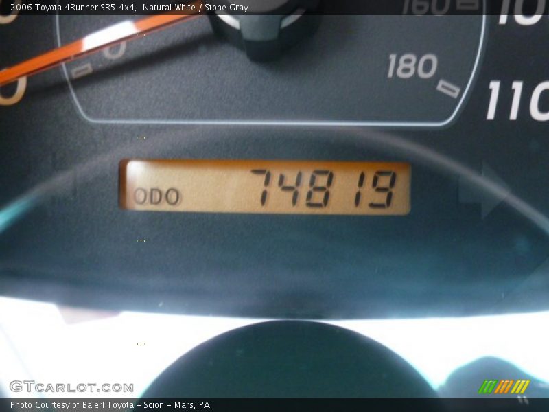 Natural White / Stone Gray 2006 Toyota 4Runner SR5 4x4