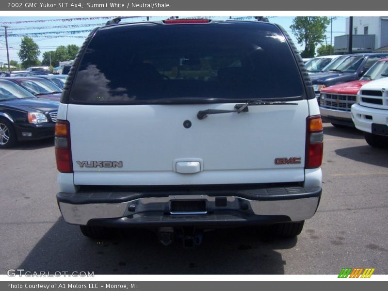 Summit White / Neutral/Shale 2002 GMC Yukon SLT 4x4