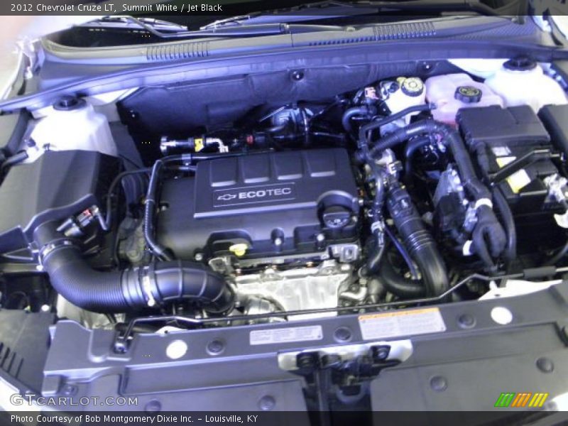 Summit White / Jet Black 2012 Chevrolet Cruze LT