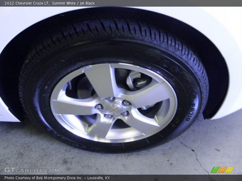 Summit White / Jet Black 2012 Chevrolet Cruze LT