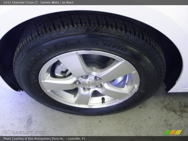 Summit White / Jet Black 2012 Chevrolet Cruze LT