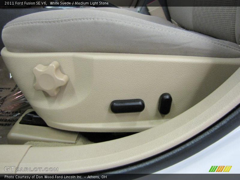 White Suede / Medium Light Stone 2011 Ford Fusion SE V6