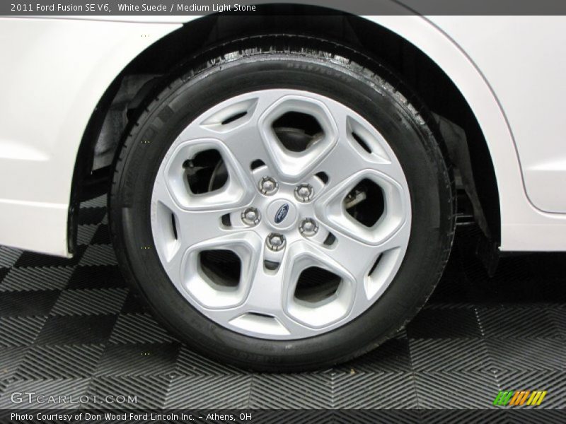 White Suede / Medium Light Stone 2011 Ford Fusion SE V6