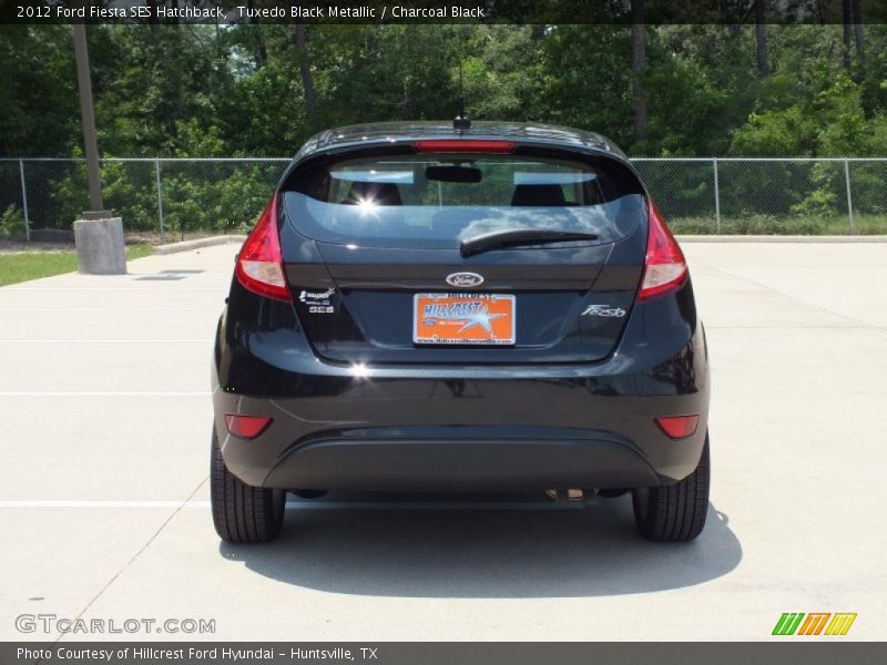 Tuxedo Black Metallic / Charcoal Black 2012 Ford Fiesta SES Hatchback