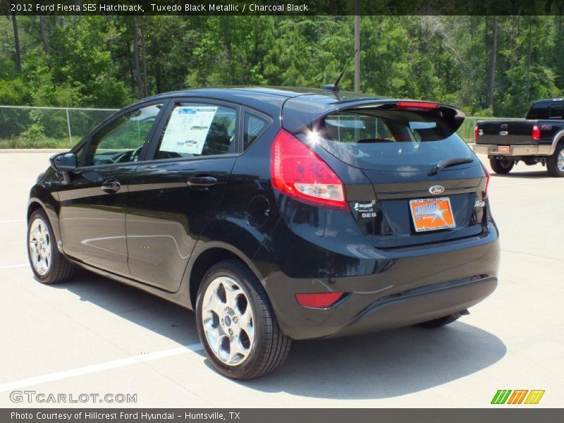 Tuxedo Black Metallic / Charcoal Black 2012 Ford Fiesta SES Hatchback