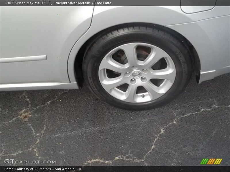 Radiant Silver Metallic / Cafe Latte 2007 Nissan Maxima 3.5 SL