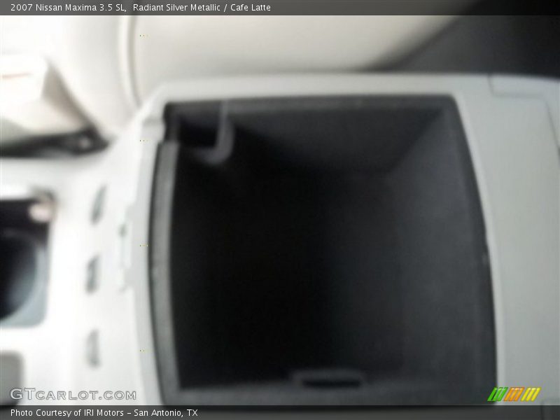 Radiant Silver Metallic / Cafe Latte 2007 Nissan Maxima 3.5 SL