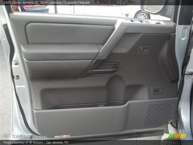 Silver Lightning / Graphite/Titanium 2007 Nissan Armada LE