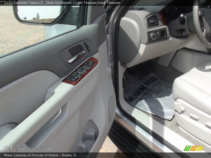Silver Ice Metallic / Light Titanium/Dark Titanium 2012 Chevrolet Tahoe LT