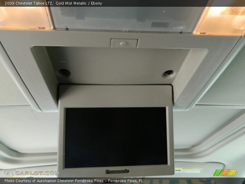 Gold Mist Metallic / Ebony 2009 Chevrolet Tahoe LTZ
