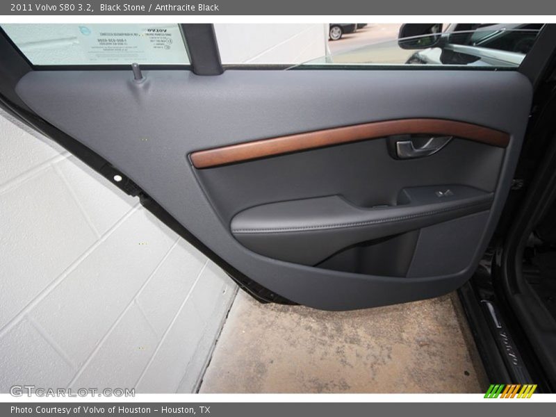 Black Stone / Anthracite Black 2011 Volvo S80 3.2