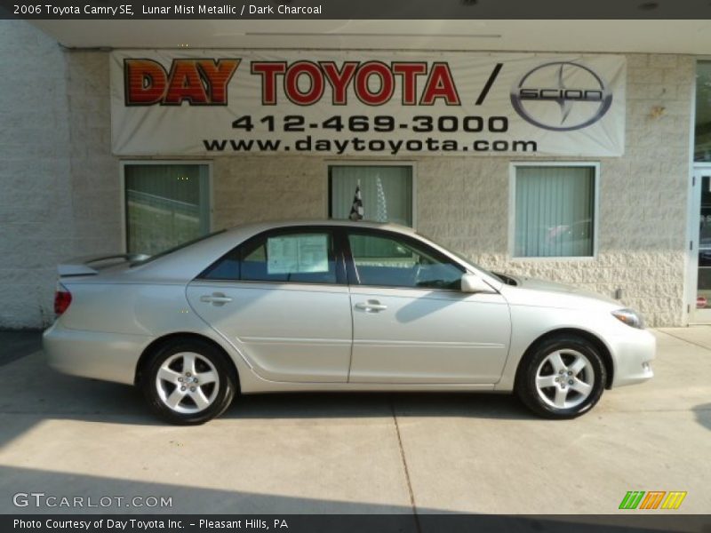 Lunar Mist Metallic / Dark Charcoal 2006 Toyota Camry SE