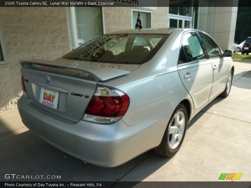 Lunar Mist Metallic / Dark Charcoal 2006 Toyota Camry SE