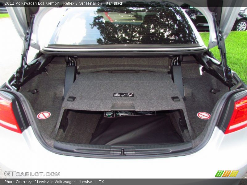 Reflex Silver Metallic / Titan Black 2012 Volkswagen Eos Komfort