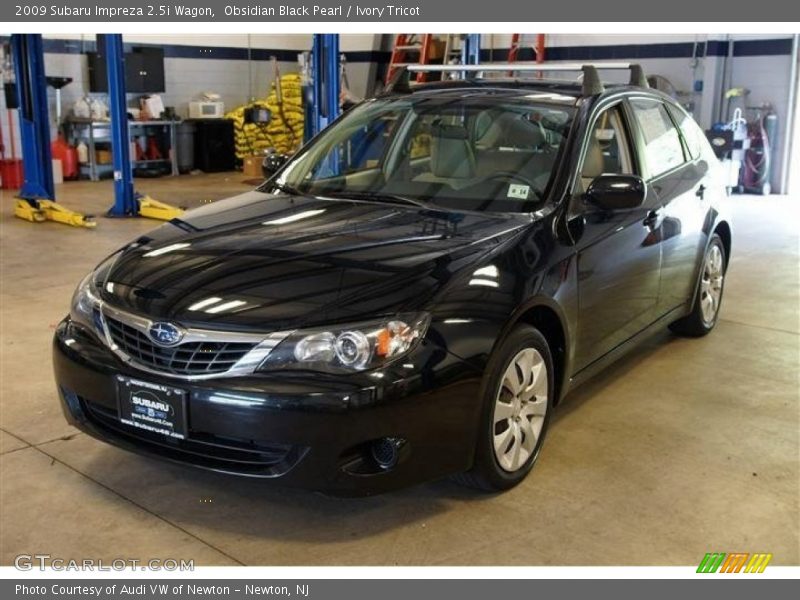 Obsidian Black Pearl / Ivory Tricot 2009 Subaru Impreza 2.5i Wagon