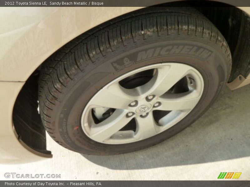 Sandy Beach Metallic / Bisque 2012 Toyota Sienna LE