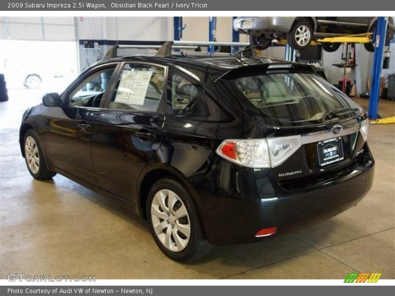 Obsidian Black Pearl / Ivory Tricot 2009 Subaru Impreza 2.5i Wagon
