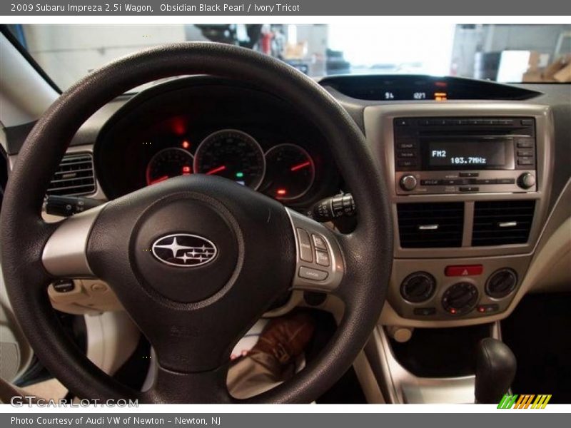 Obsidian Black Pearl / Ivory Tricot 2009 Subaru Impreza 2.5i Wagon