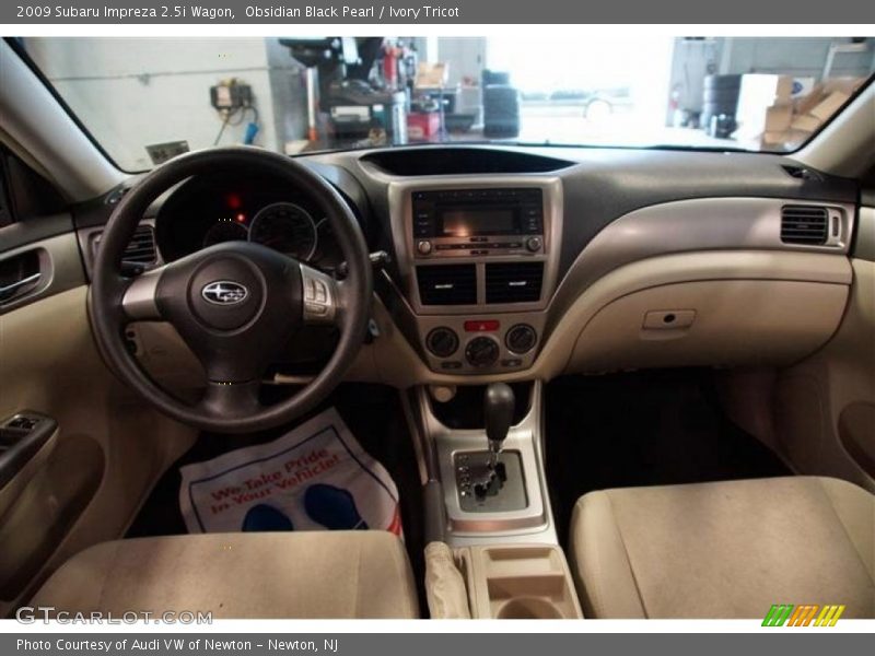 Obsidian Black Pearl / Ivory Tricot 2009 Subaru Impreza 2.5i Wagon