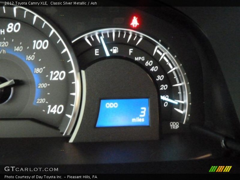 Classic Silver Metallic / Ash 2012 Toyota Camry XLE