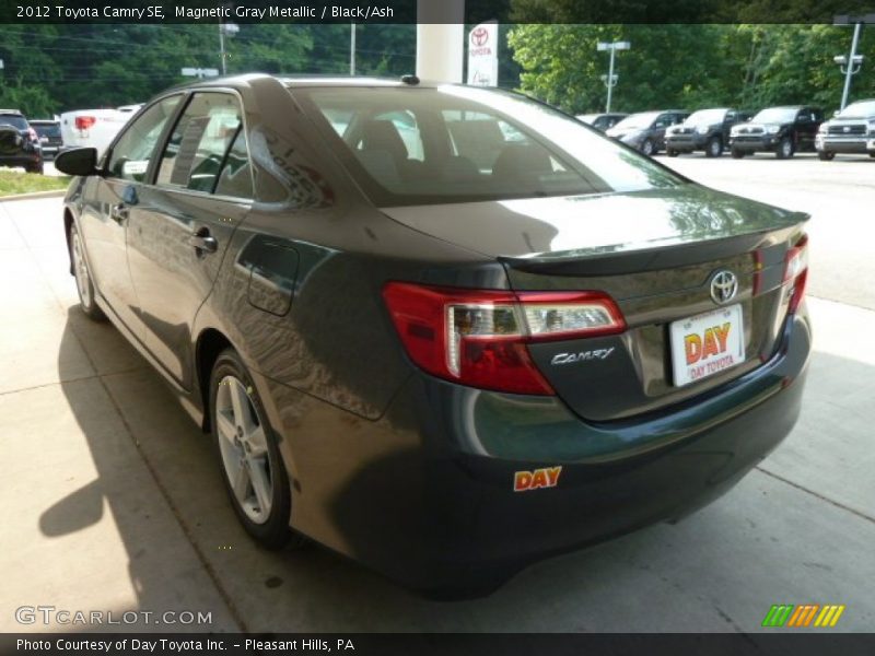 Magnetic Gray Metallic / Black/Ash 2012 Toyota Camry SE