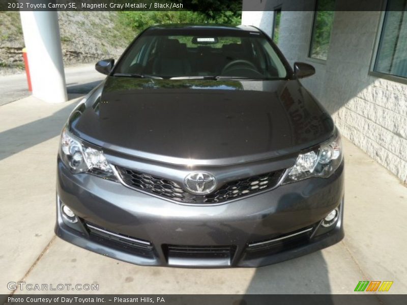 Magnetic Gray Metallic / Black/Ash 2012 Toyota Camry SE