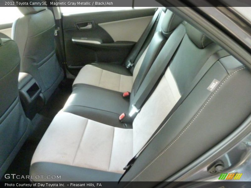 Magnetic Gray Metallic / Black/Ash 2012 Toyota Camry SE