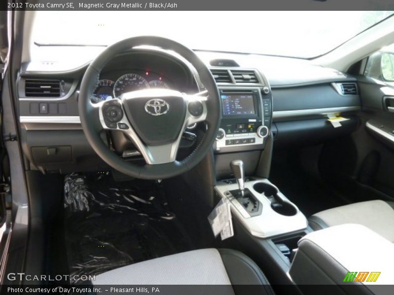 Magnetic Gray Metallic / Black/Ash 2012 Toyota Camry SE